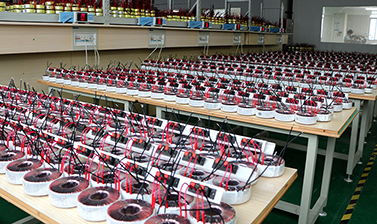 圣元隔離變壓器老化測試現(xiàn)場