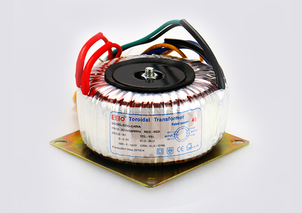 40W微型變壓器（音響功放專用無(wú)干擾漏磁小變壓器）
